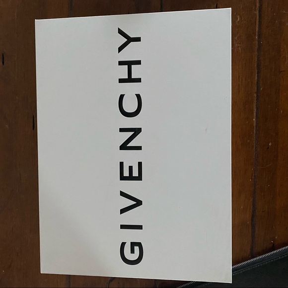 Givenchy Pouch Clutch - Picture 5 of 5